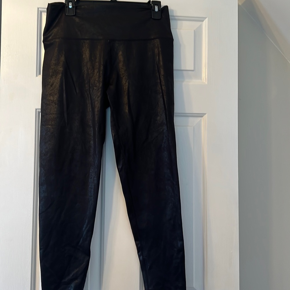 Aerie offline crackle leggings